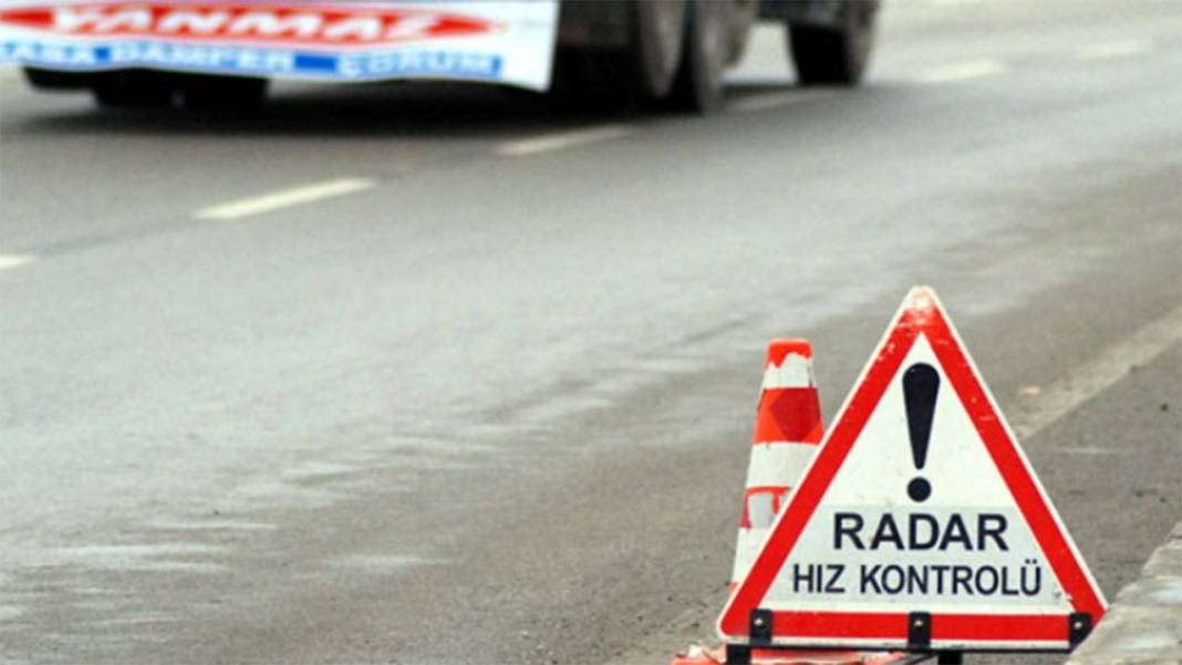 Trafik canavarlarına kötü haber! Yeni trafik cezaları dudak uçuklatıyor: Hangi ceza ne kadar zamlandı? 6